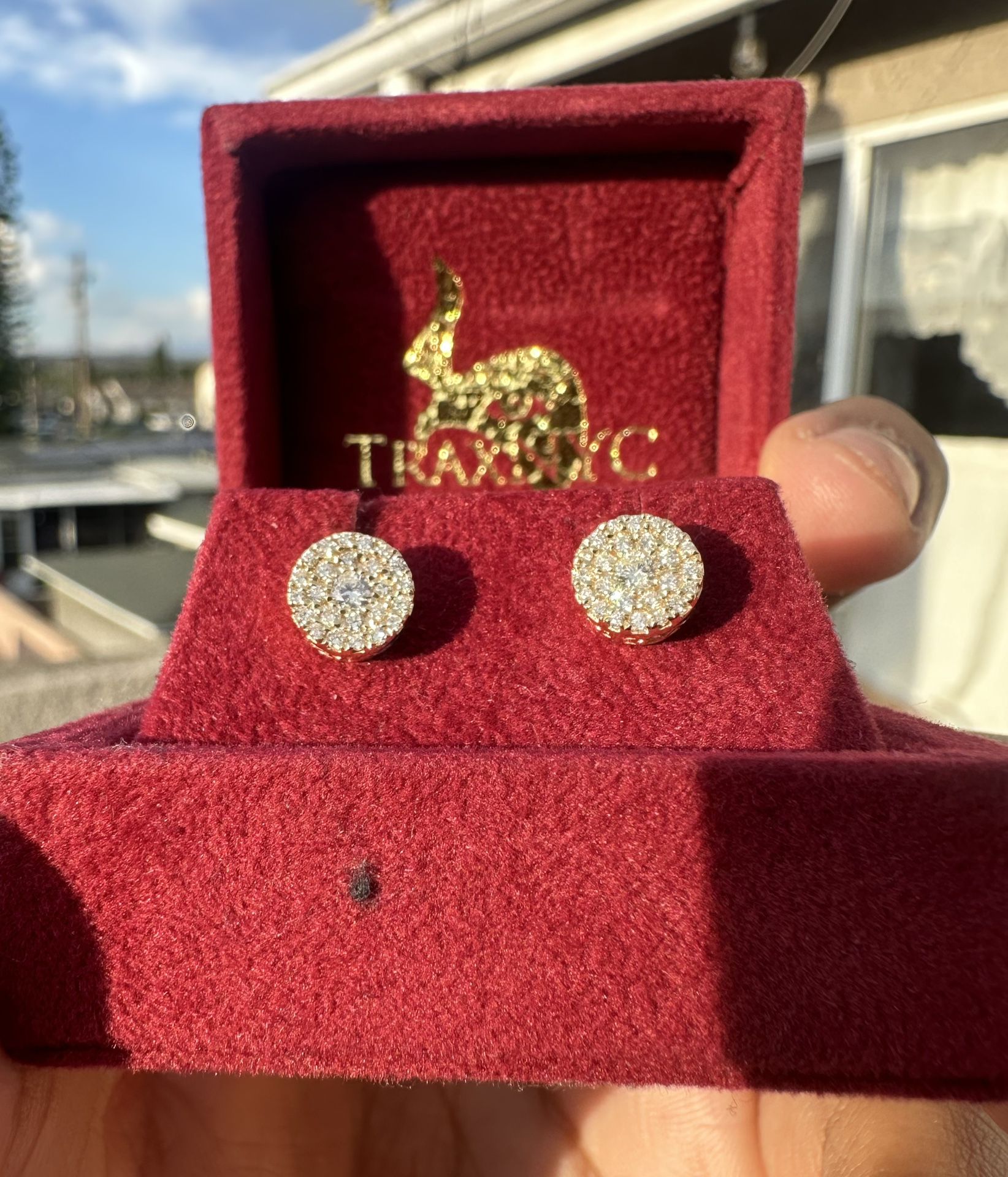 14k Gold Diamond Stud Earrings By TRAXNYC