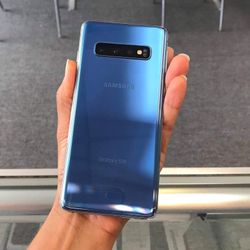 Samsung Galaxy S10 128 GB Unlocked 