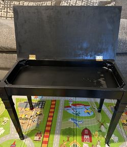 Bench/ Table W/ Compartment 