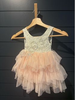 2Bunnies blush pink tulle dress with a white lace bodice, 24 Months
