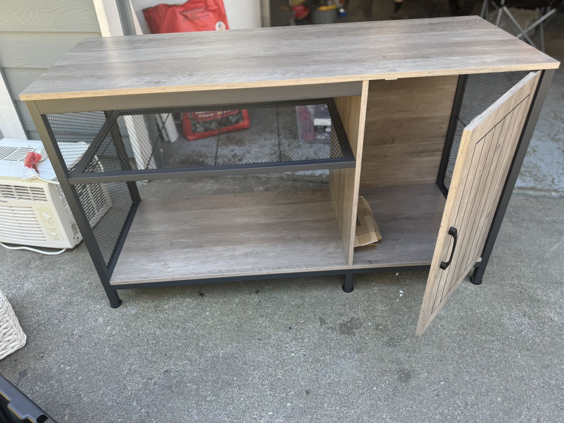 Reptile/fish Tank Stand - Like Brand New