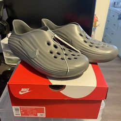 Size 9 Nike Reactx Rejuven8 Brand New 