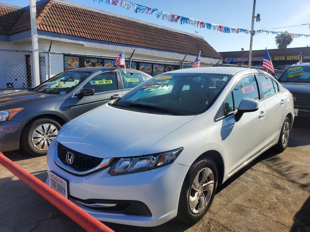 π΅π΅2014 Honda Civicπ΅π΅ Air Tires