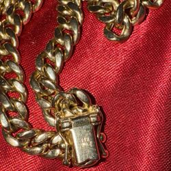 Cuban Link 14k Gold Chain And Pendent 