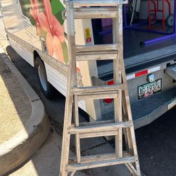 Multi-position Telescoping Ladder