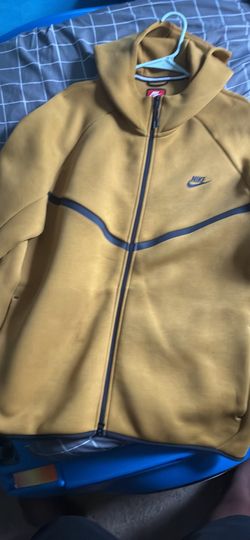 Gold Nike Tech Xl