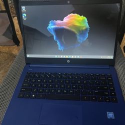 Laptop 