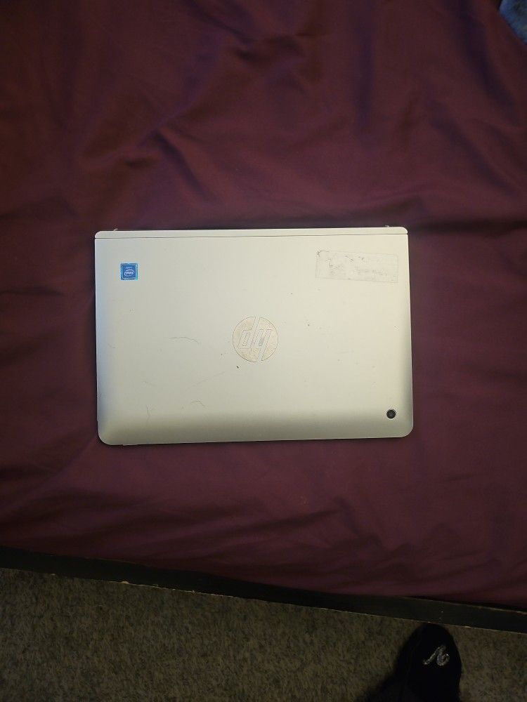 HP Detachable Laptop