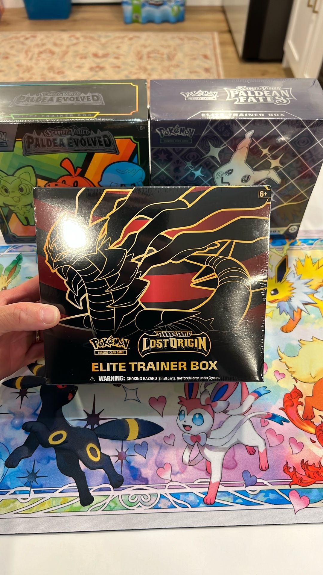 Pokémon Cards - Sword And Shields Lost Origin ETB
