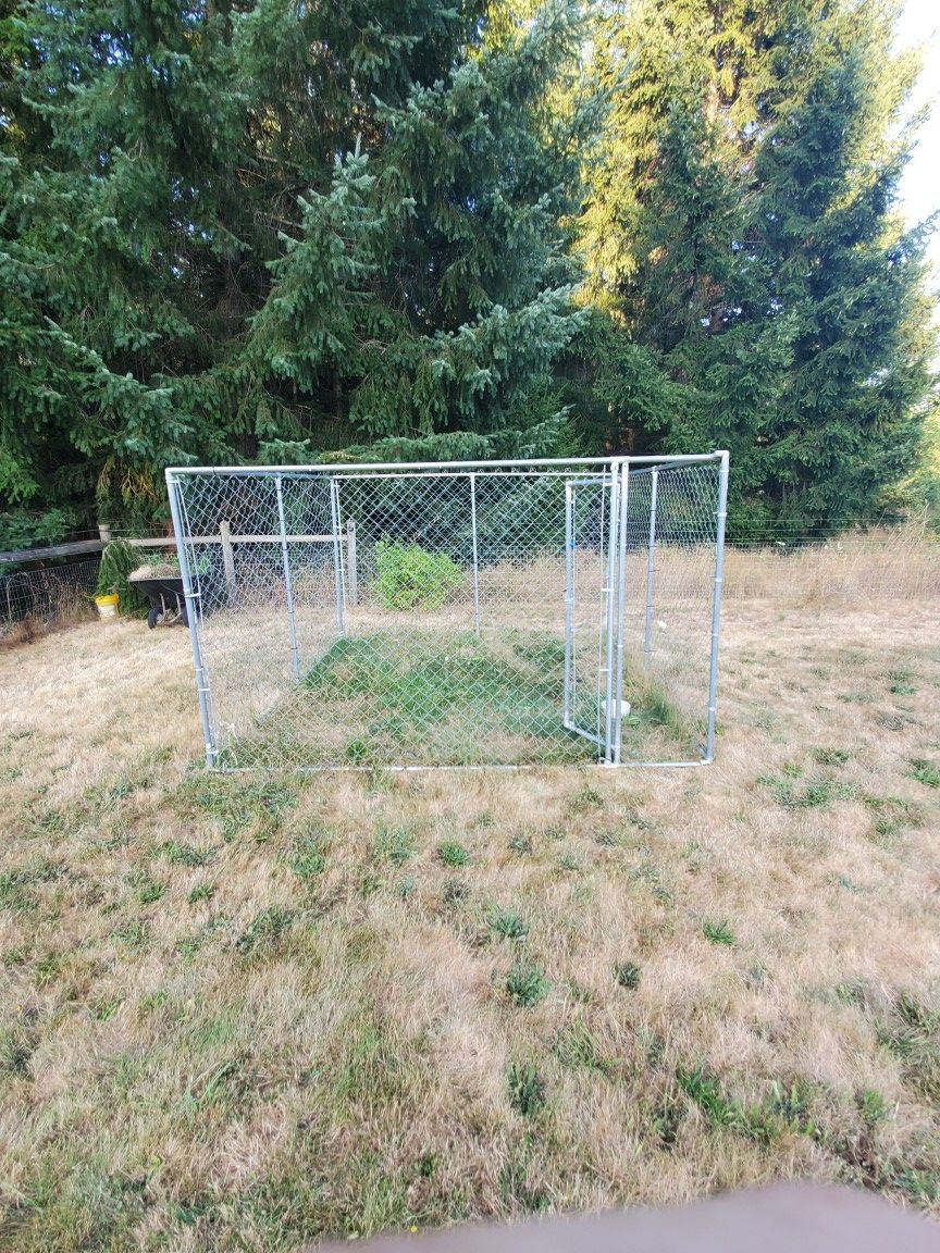 Dog Kennel 10x10x6 for Sale in Tenino, WA OfferUp