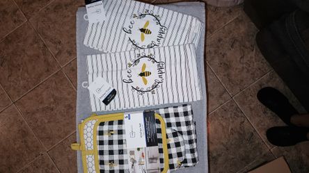 Bee Kitchen Collection