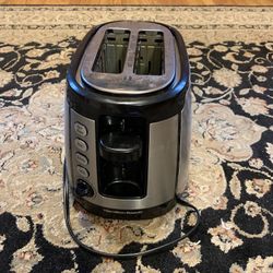 Hamilton Beach 2-slice bread toaster