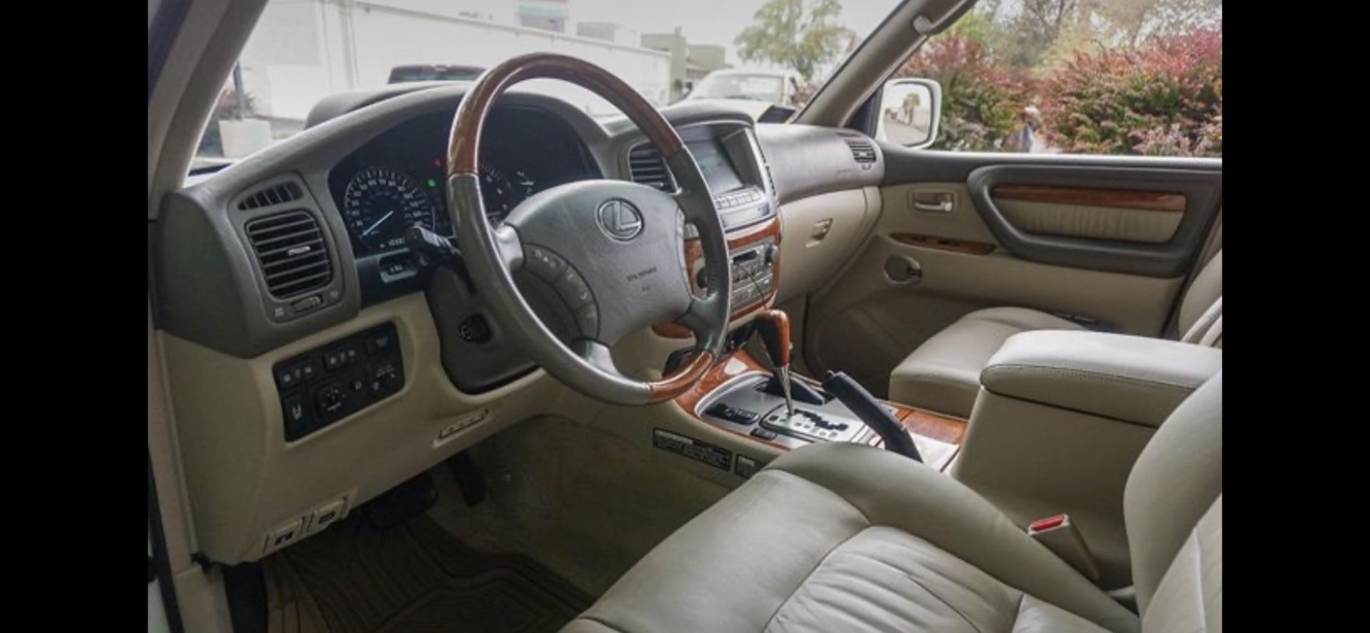 2005 Lexus LX 470