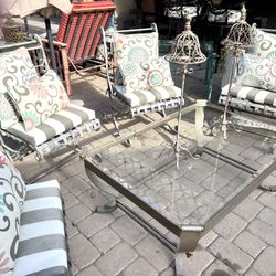 Unique And Beautiful Patio Set