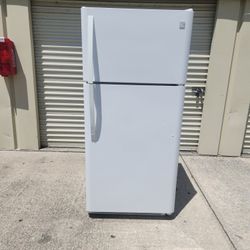 Kenmore White Refrigerator 