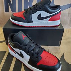 Air Jordan 1 Low GS Bred Toe Red White Black Size 6Y Women's Size 7.5