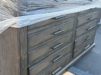 Cal king bedroom set