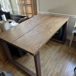 4 Person Dining Table 