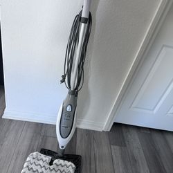 Shark Steamer Mop