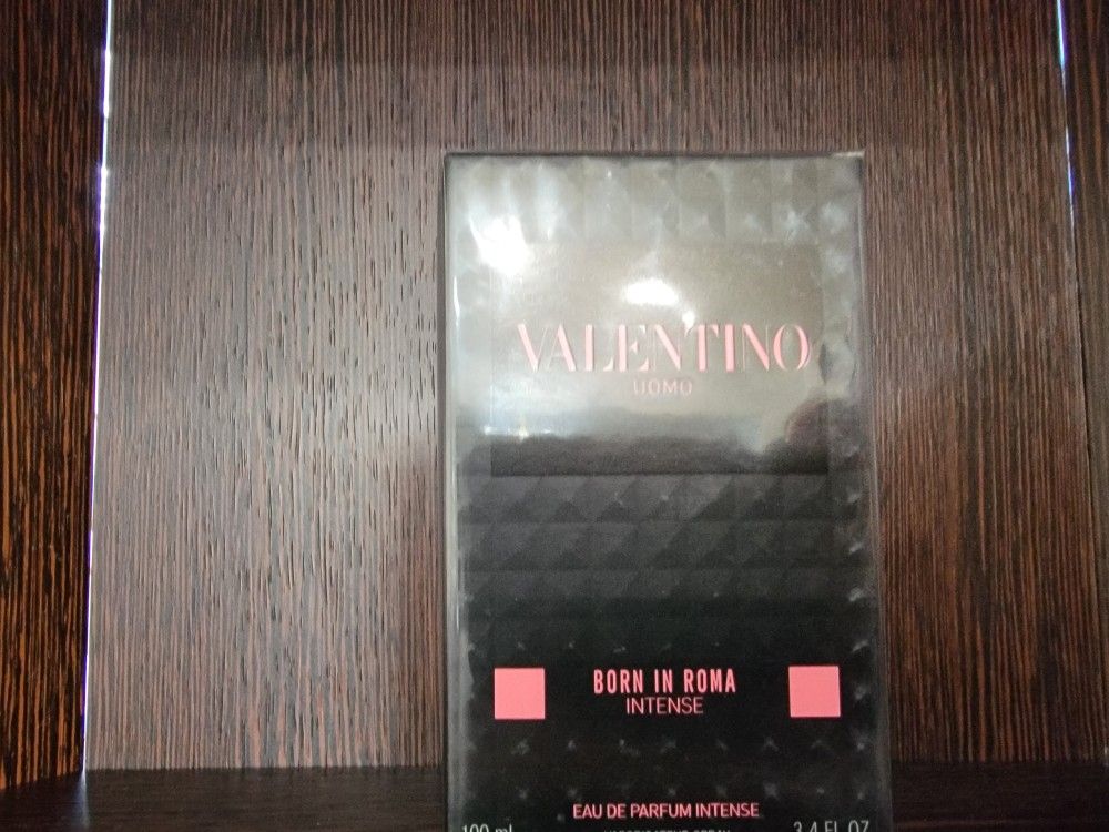 Valentino Born In Roma Intense