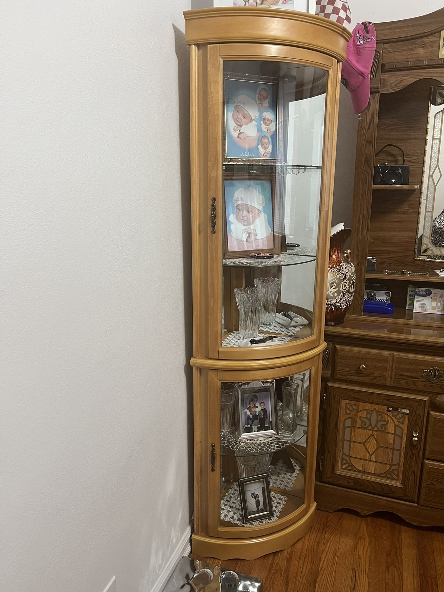 Corner Shelf With a Glass Door