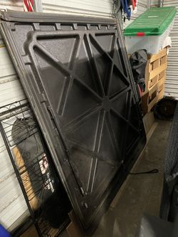 04 Colorado Bed Cover And Bumper