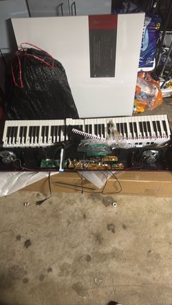 Casio Privia Keyboard (for repair or parts)