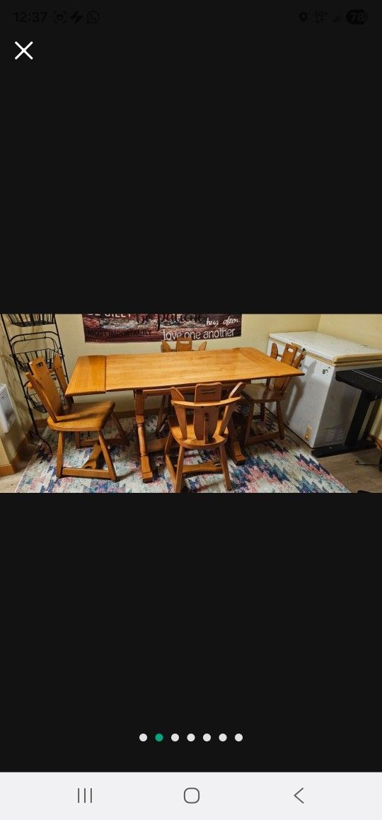 Dining Room Table W/4 Chairs