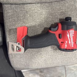 Milwaukee M18 Impact Driver