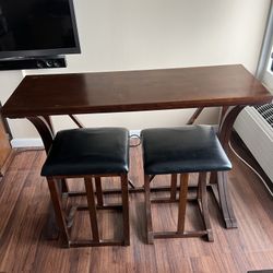 Real Wood Table With Stools 