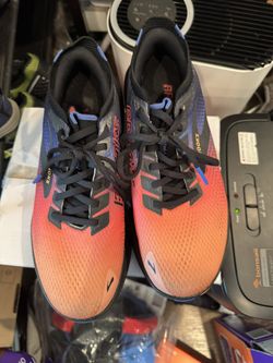 Brooks Hyperion 3