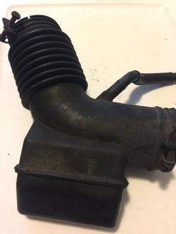 2003 Hyundai Elantra air box used