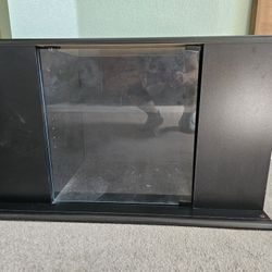 TABLE/TV STAND 
