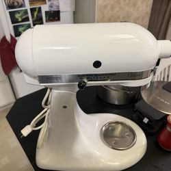 KitchenAid Classic Stand Mixer K45SS w/ Attachments & 2 Bowls