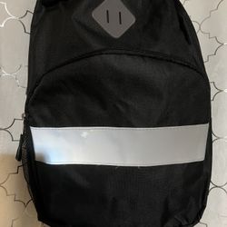 Backpack 🎒❗️Firm Price❗️