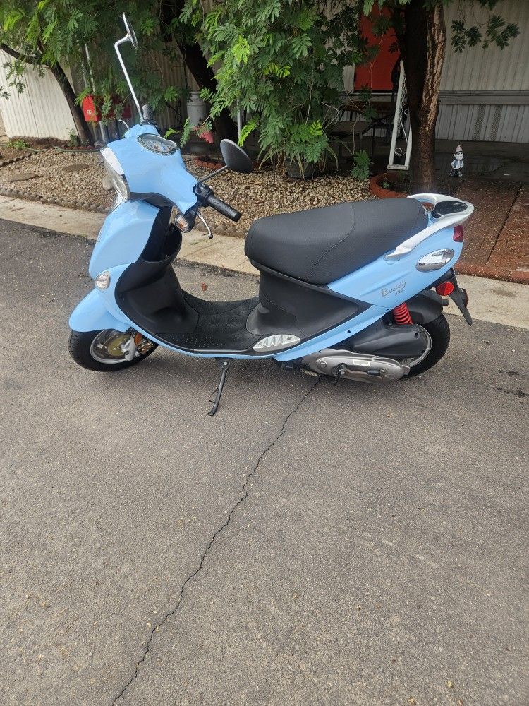 2009 Genuine Buddy 125 Scooter Moped