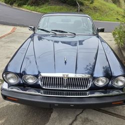 1987 Jaguar XJ6