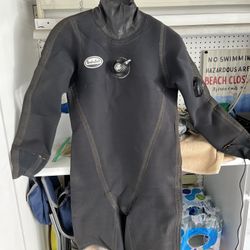 Bailey’s Dry Suit