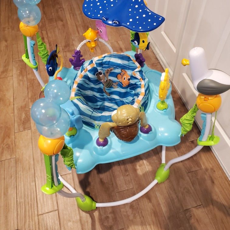 Free Finding NEMO Baby Toy