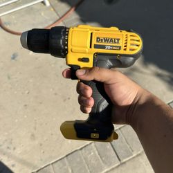 New Dewalt 20v Max Cordless Driver/Drill No Battery