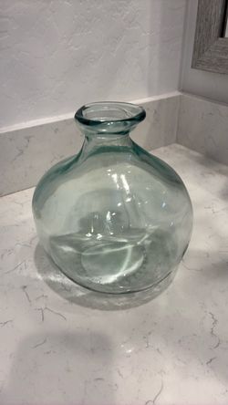Adorable vase 7 inches tall