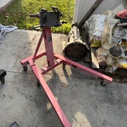 Pittsburg 2-ton engine stand