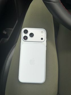 iPhone 17 pro max