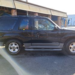 2001 Ford Explorer