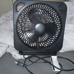 Mainstays 9" Box Fan - Personal Indoor Comfort Fan with Box - Black