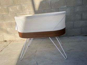 SNOO Smart Sleeper Bassinet – Great Condition