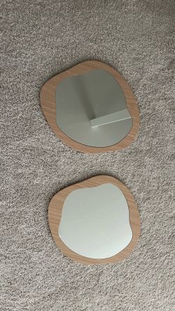 Wall mirrors