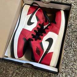 Air Jordan 1Mid