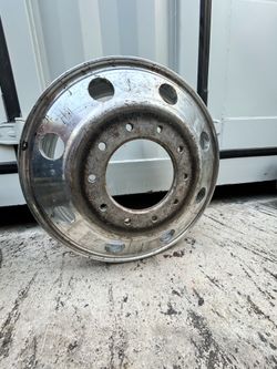 19.5x6  Used Dually Wheel (Rear)