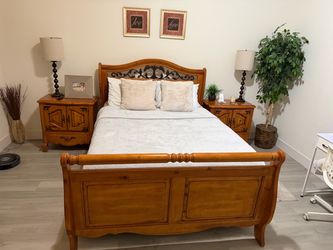 Wood Sleigh Bed Frame with Two Nightstands and dresser